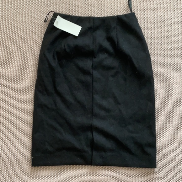 Uniqlo Wool Blended Pencil Skirt - Picture 2 of 5
